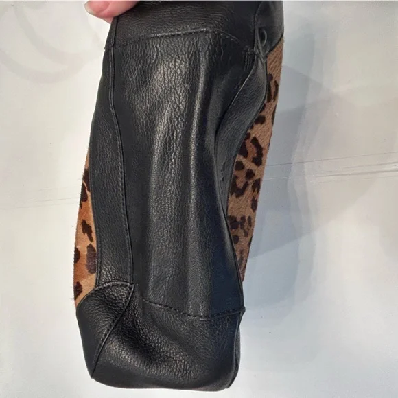 Lauren Ralph Lauren Leopard Print and Black leather Hobo shoulder Bag purse - Picture 6 of 11